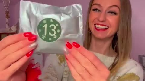 [ASMR] Mystery CRACKERS Advent Calendar - DAY 13!!⭐️🎁 #Shorts