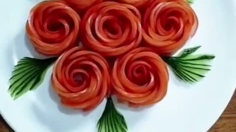 Fantastic Food Arts 202 - Decoration with tomato