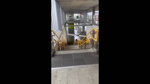 London's train station immensely flooded from pipe burst