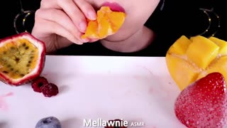 ASMR FROZEN FRUITS, BERRIES, MANGO, KIWI, GRAPE, DRAGON FRUITS etc. 얼린과일 EATING SOUNDS MUKBANG 먹방