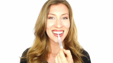 VieBeauti Teeth Whitening Pen (3 Pcs), 30+ Uses