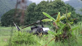 Rescatan a seis de los 12 niños atrapados en cueva de Tailandia