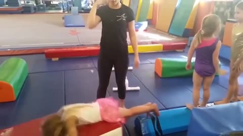 Funny Kid Fail | Calisthenics