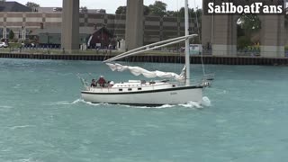 En Geti Sailboat Light Cruise Under Bluewater Bridges In Great Lakes