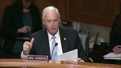 Sen. Johnson to Dem Sen. Peters: ‘Do You Want to Retract’ Your False Allegations