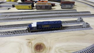 Bachman N-Scale GP-40 Locomotive w/ DCC and Sound