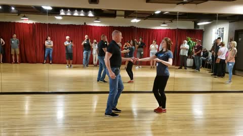 West Coast Swing @ Studio 22 with Wes Neese 20220818 220441