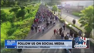 Oscar Ramirez Reporting Live From Mexico On 6,000 Migrants Heading To America