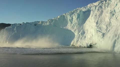 GREENLAND - LAND OF ICE