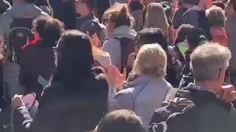 🔴[WŁOCHY] Demonstracje i protesty w całych Włoszech przeciw COVID PASS..