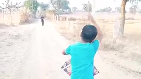 पतंग लेके भाजगो । patang leke bhajgo l Rajasthani funny video//#short #rajasthani#Mahesh marwadi