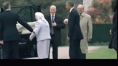 “Queen Elizabeth ”Wearing Hijab For the First Time