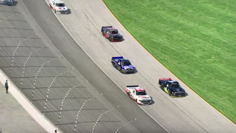 Super close finish at Chicagoland Nascar iracing NIS Truck Series