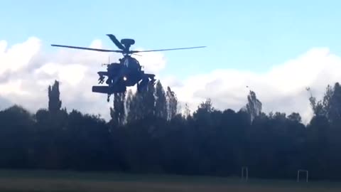 Apache helicopter gives RC pilots a treat