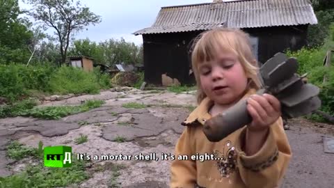 Donbass:the grey zone DOCUMENTARIO RT La vita nei villaggi in prima linea