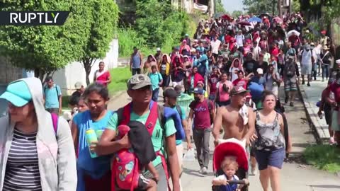 Migrant caravan faces harsh conditions as it heads towards US border