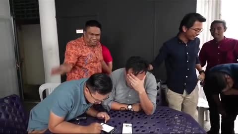 Dato Seri Anwar Ibrahim'slong-time team and staff crying after their hear the news that he is #PM10