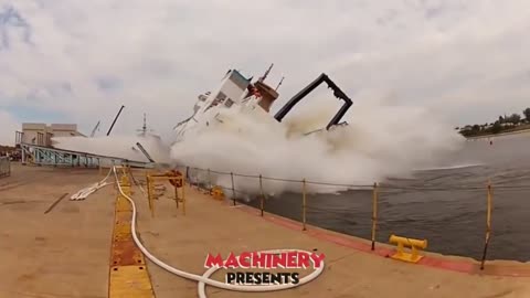 The Most Unbelievable Ship Crashes and Close Calls You’ll Ever See