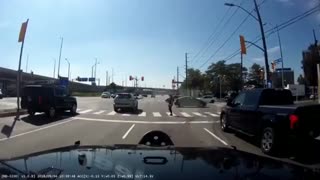 Driver Almost Caused Three Accidents And Wasn't Going Anywhere!