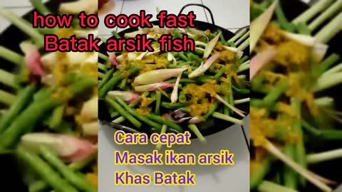 cook arsik fish typical of Batak