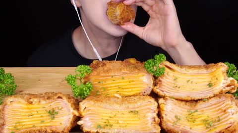 Mukbang cheesy ham cultlet