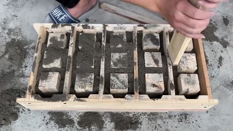 Look How I Cast 5 Coupling Bricks At Once From Pallets Simple & Effective