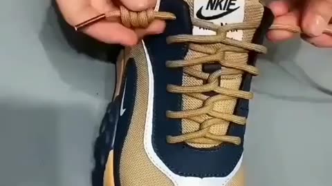 How to Tie Shoes