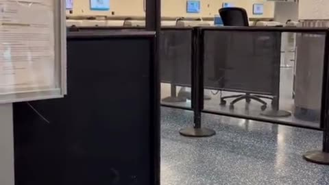 Obnoxious, Entitled Woman Pretends To Need Wheelchair/Treats Staff Like Garbage At Airport