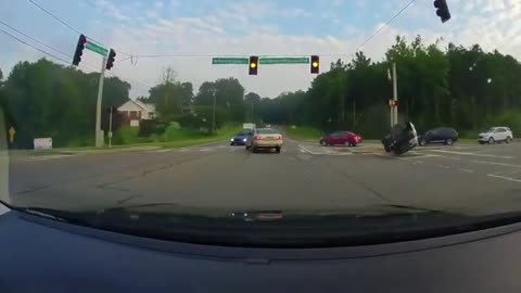 freak accident caught on dash cam