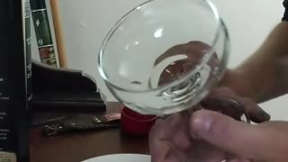 How to Properly Rim a Glass