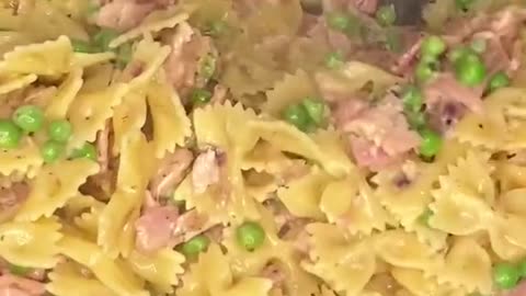 This pasta recipe is so quick and easy, enjoy!