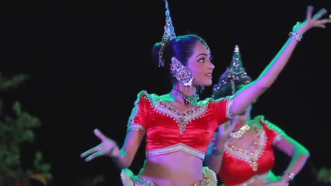 Sri lanka woman dancing