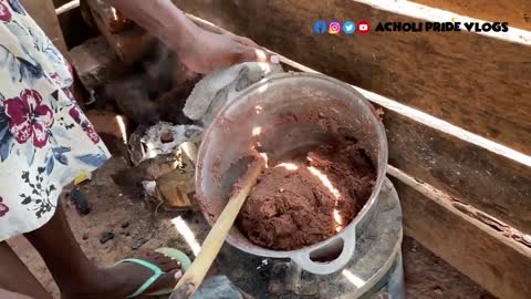COOKING MOST DELICIOUS AFRICAN VILLAGE FRESH FISH