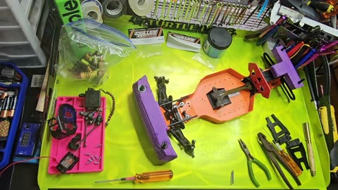 Continuing to Reassemble the RC10 Dirt Oval Car EP03