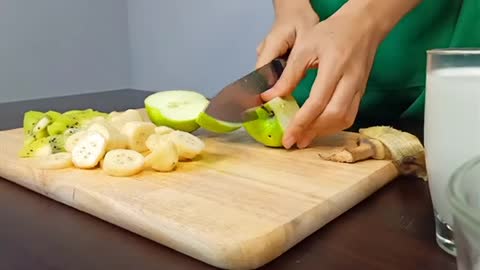 Kiwi Smoothie, How To Make Kiwi Smoothie Recipe, Smoothie Recipe, Yummy Smoothie
