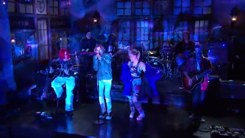 Miley Cyrus: WITHOUT YOU ft. The Kid LAROI (Live) - SNL
