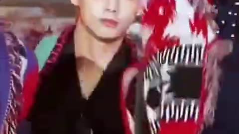 BTS V "despacito bang bang" version