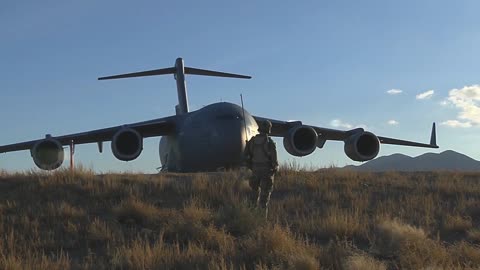 The 82nd Airborne Division A-10 Thunderbolt and C-17 Stars Cool Video