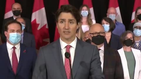 Justin Trudeau announces gun ban in Canada