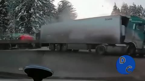 Truck Accidents Dash camera Footage