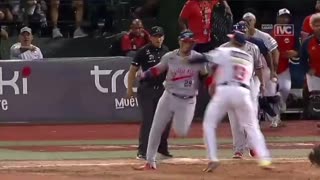 Bench Clearing Brawl Begins With A Clothesline After Ex Met Asdrubal Cabrera Gets A Bit Too Cocky