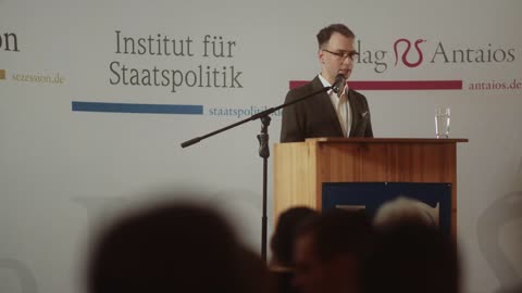 »Klassiker der Parteienkritik« – Nils Wegner auf der IfS-Winterakademie 2023