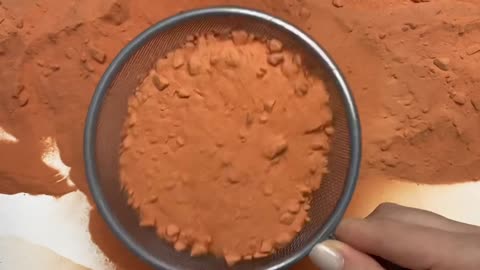 ASMR Baking Soda crushing with relaxing sounds and satisfying structures