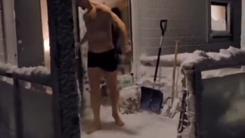 Ibrahimovic “Walking ”on Snow with no Clothes