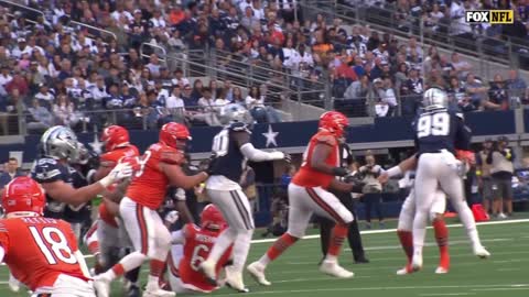 Justin Fields INT gets overturned after roughing the passer then he throws TD
