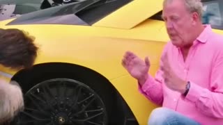 Jeremy Clarkson breaks his Lamborghini