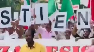 Oopsie. Protesters in India Carry Italian Flags by Mistake During March for Gaza