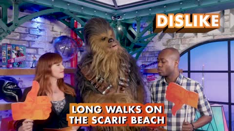 Star Wars celeb Chewbacca drops by for a round of Like or Dislike Earth's Mightiest Show Bonus