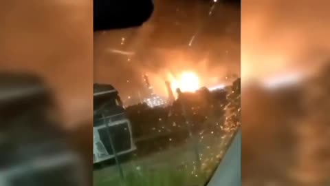 This night in the Krasnodar (Ruzzia), drones attacked the Afipsky oil refinery.