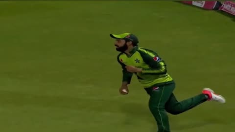 🔥😲Cricket Best Catches of Shadab Khan